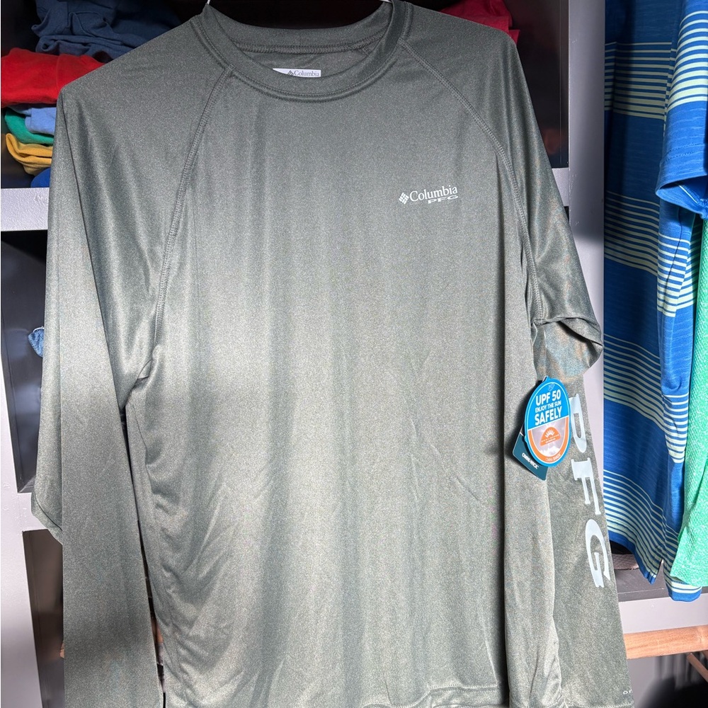 Columbia Olive Heather Long Sleeve Top